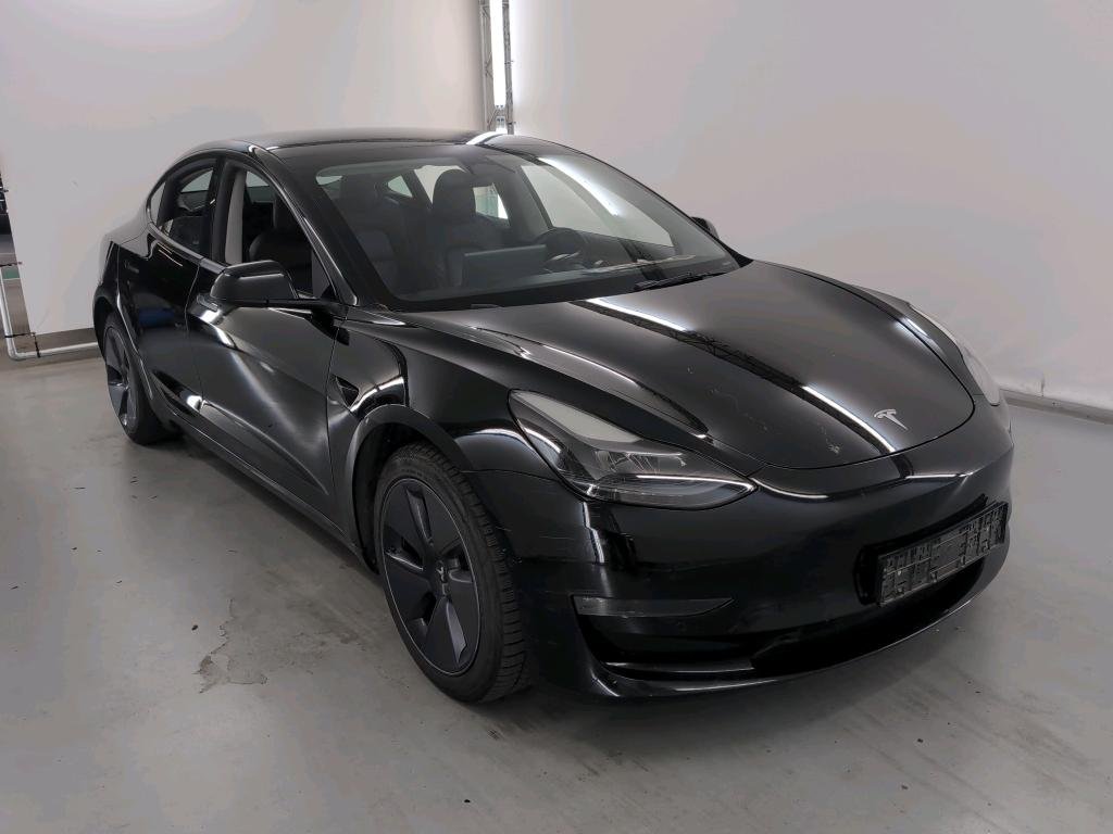 Tesla Model 3 Long Range