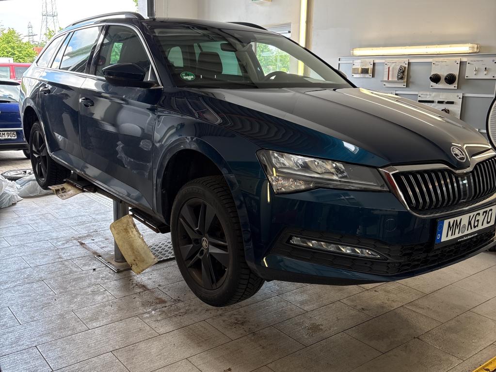Skoda Superb Combi 2.0 TDI Ambition