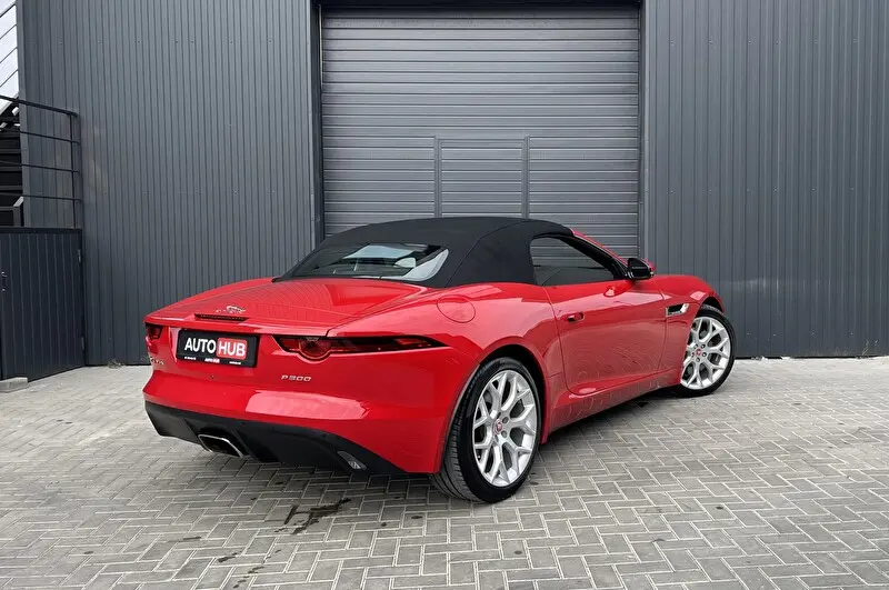 Jaguar F-Type 2020 фото 3