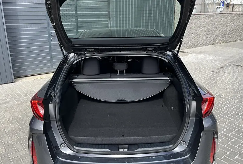 Toyota Prius Prime 2020 photo 3