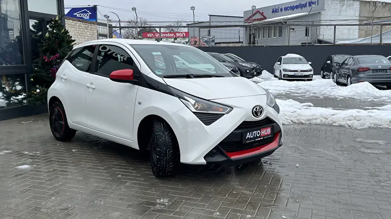 Toyota Aygo 2019 фото 5