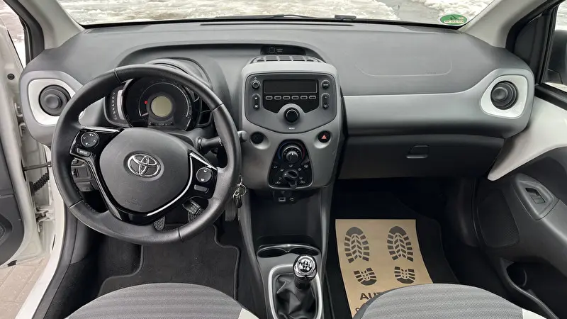 Toyota Aygo 2019 фото 19