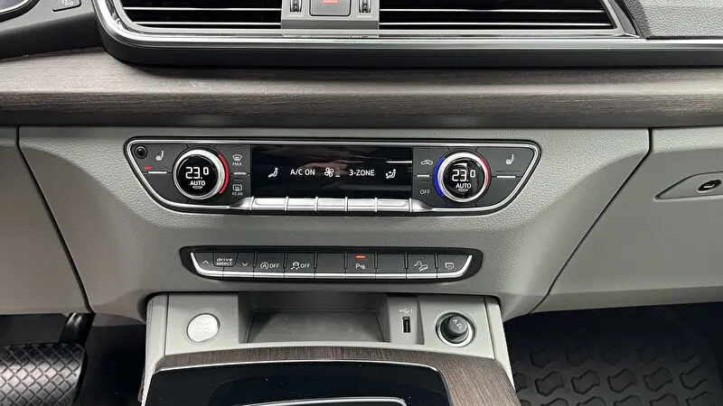 Audi Q5 Sportback 2022 фото 17