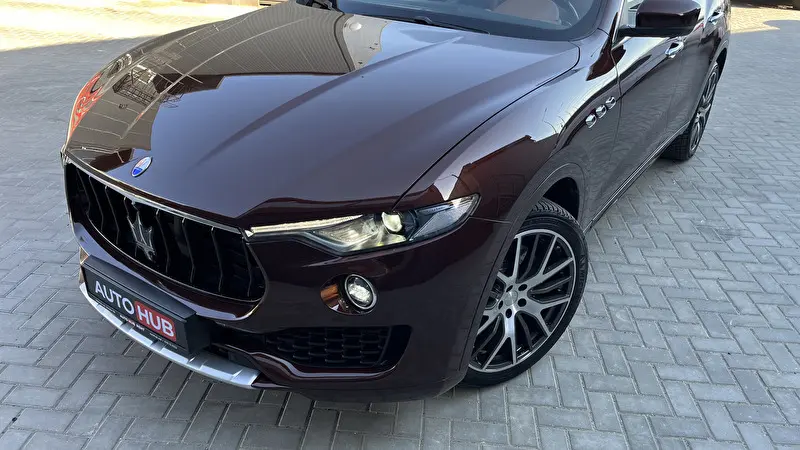 Maserati Levante 2017 фото 18