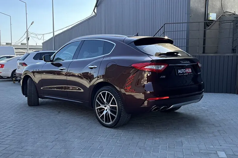 Maserati Levante 2017 фото 4