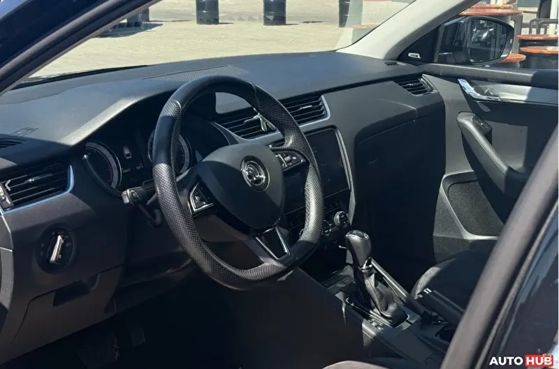 Skoda Octavia 2018 фото 5