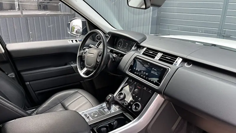 Land Rover Range Rover Sport 2019 photo 18