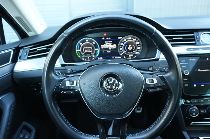Volkswagen Passat 2018 фото 7