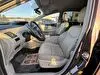 Toyota Prius v 2016 фото 3