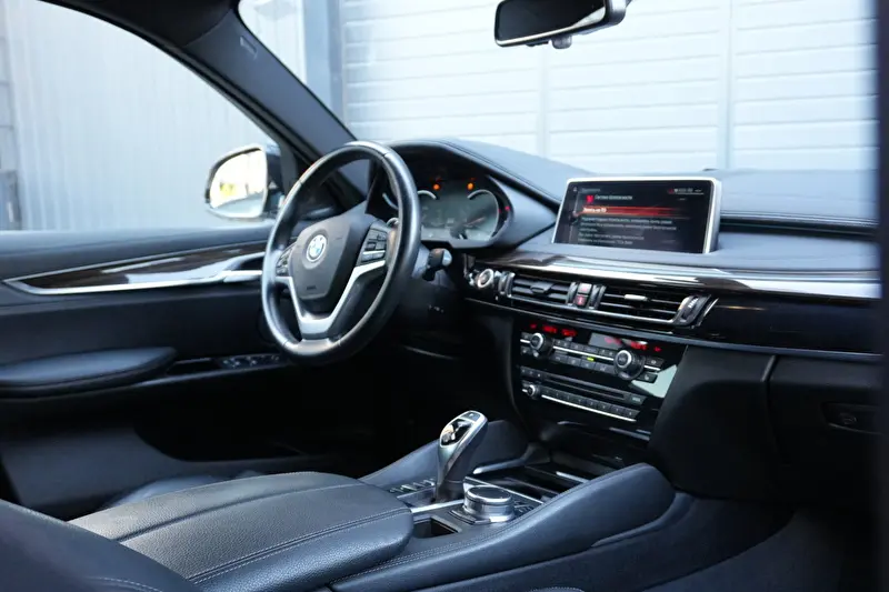 BMW X6 2017 фото 7