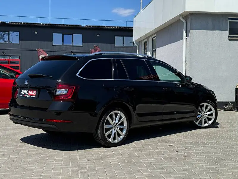 Skoda Octavia 2018 фото 5