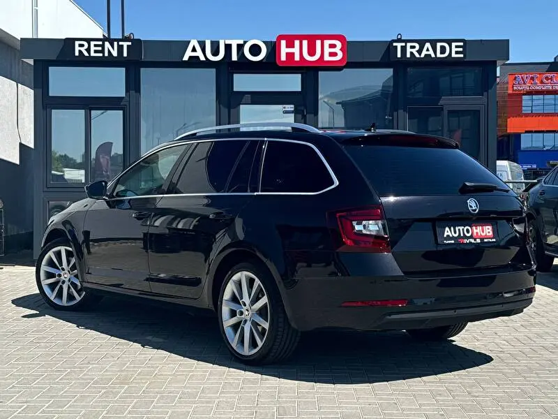 Skoda Octavia 2018 фото 4