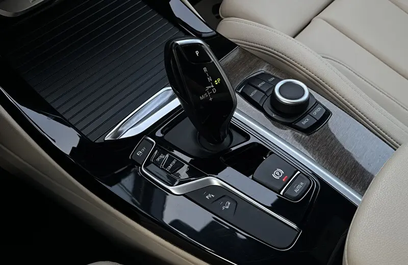 BMW X3 2018 foto 12