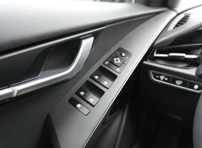 Kia Niro 2023 фото 12