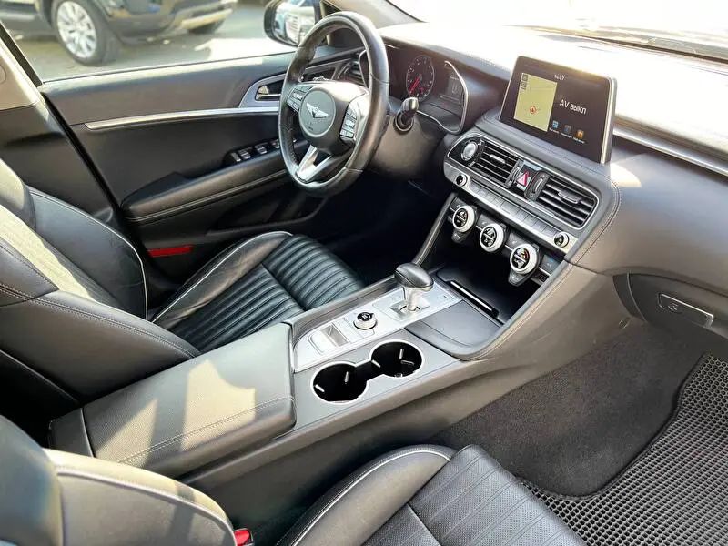 Genesis G70 2019 фото 7