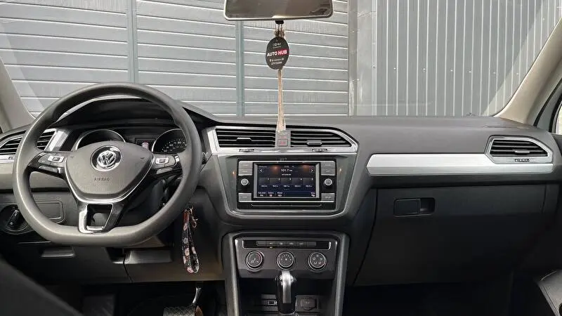 Volkswagen Tiguan 2019 фото 8