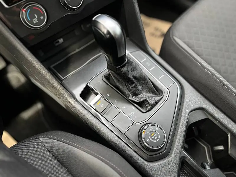 Volkswagen Tiguan 2019 фото 10