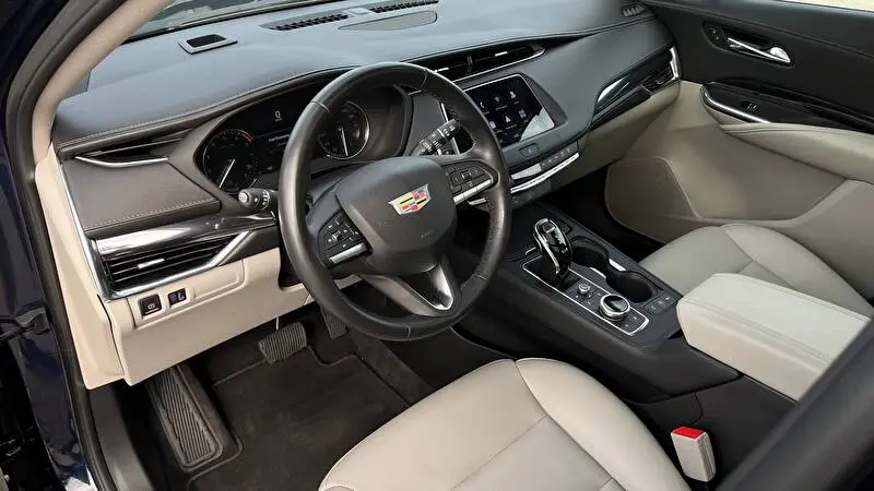 Cadillac XT4 2019 фото 6