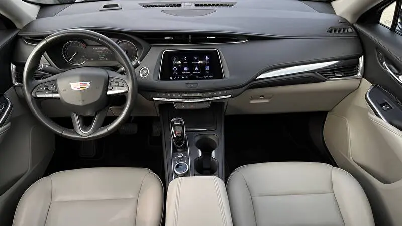 Cadillac XT4 2019 фото 7