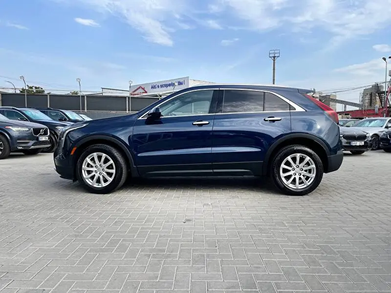 Cadillac XT4 2019 фото 3