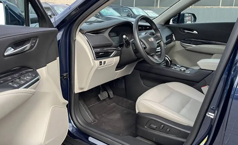 Cadillac XT4 2019 фото 5
