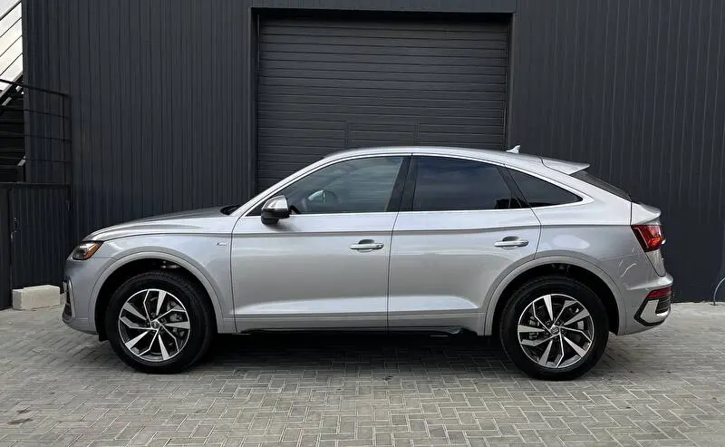Audi Q5 2022 фото 3