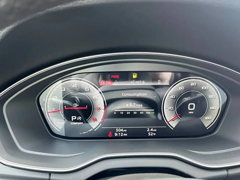 Audi Q5 2022 фото 10