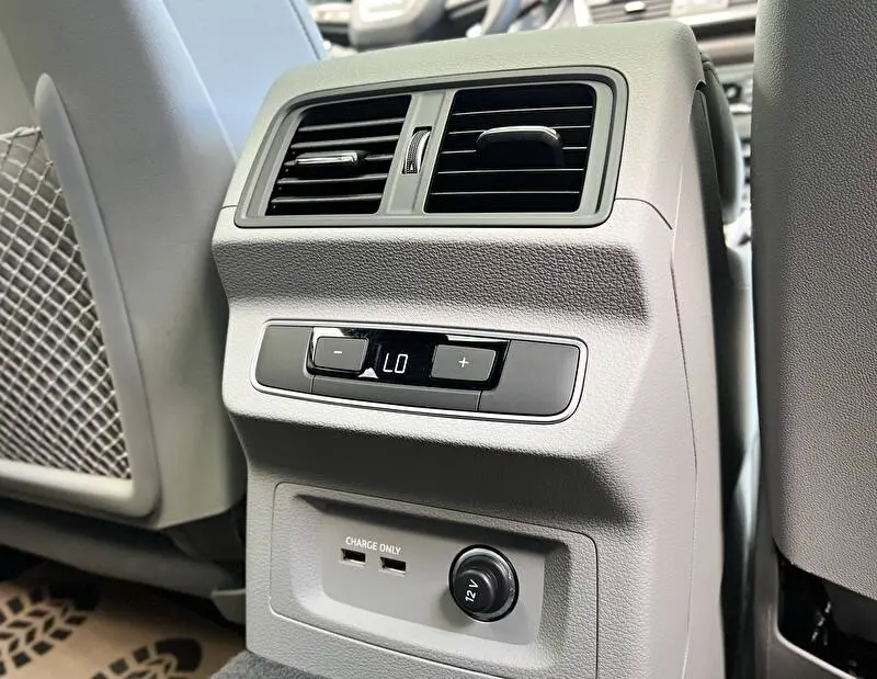 Audi Q5 2022 фото 14