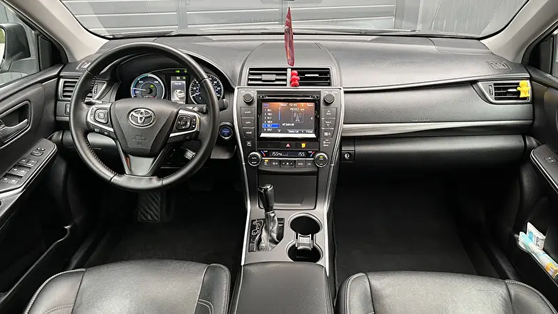 Toyota Camry 2015 фото 7