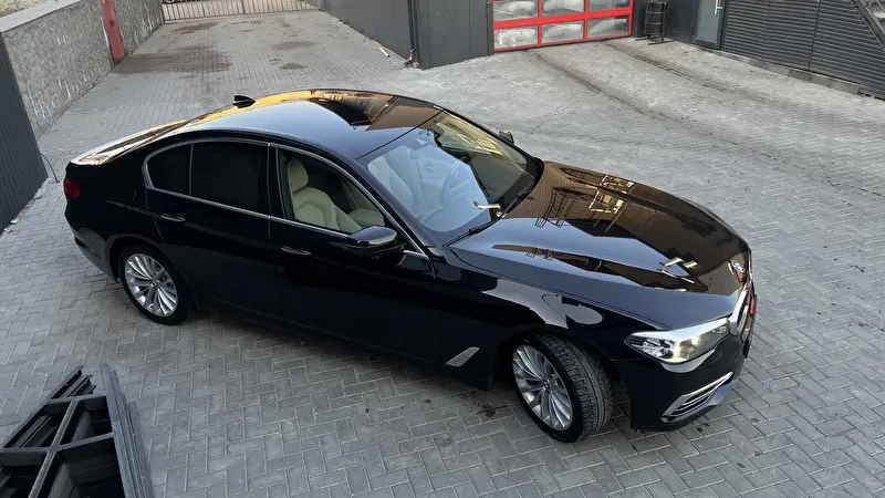 BMW 5-Series 2017 photo 4