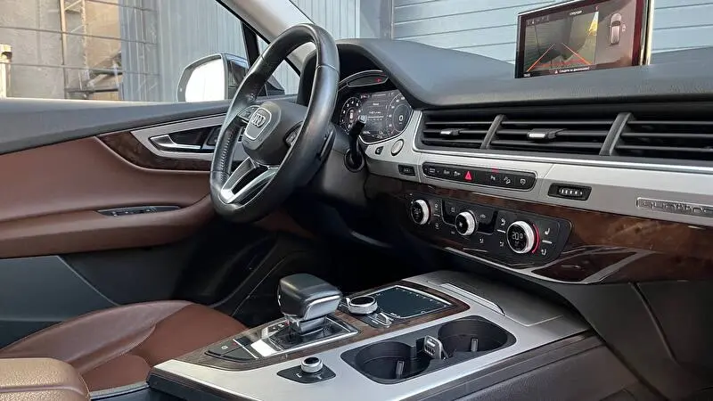 Audi Q7 2017 foto 8