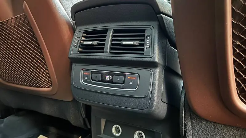 Audi Q7 2017 foto 16