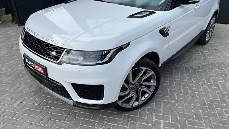 Land Rover Range Rover Sport 2018 photo 3