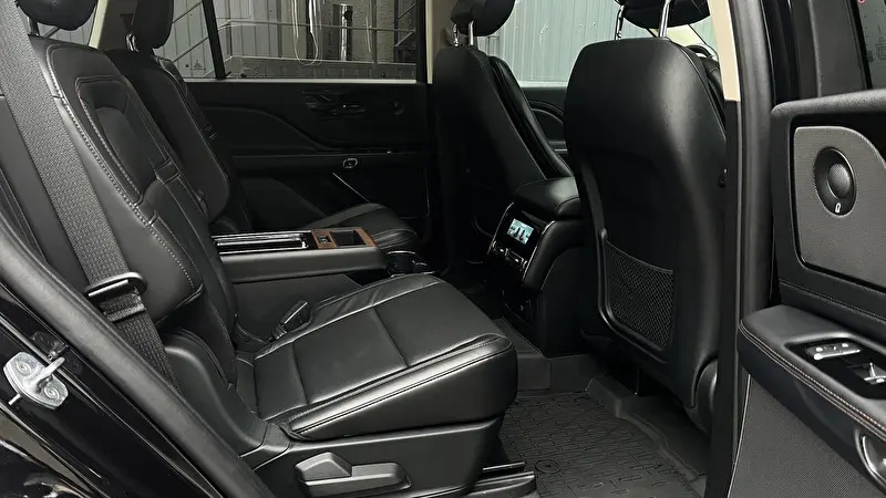 Lincoln Aviator 2019 фото 10