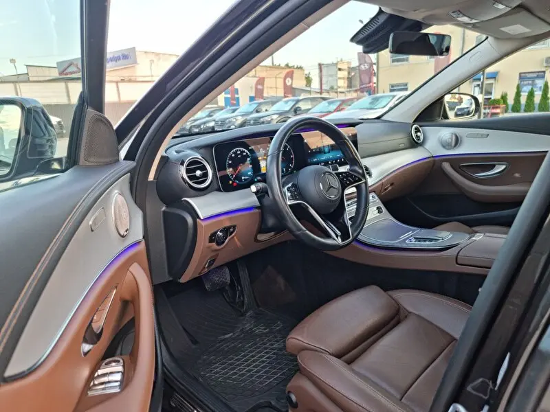 Mercedes-Benz E-Class 2020 photo 7