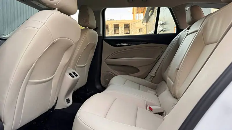 Buick Regal 2019 foto 14