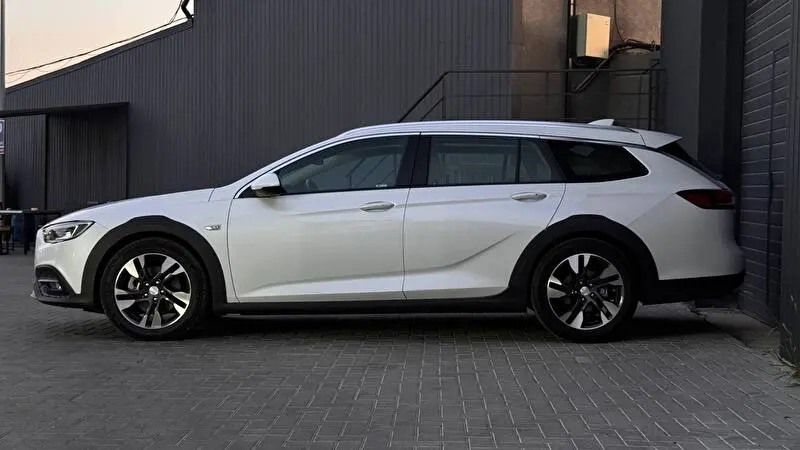 Buick Regal 2019 фото 8