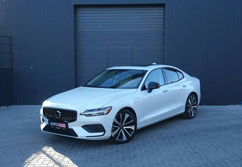 Volvo S60 2021 photo 2