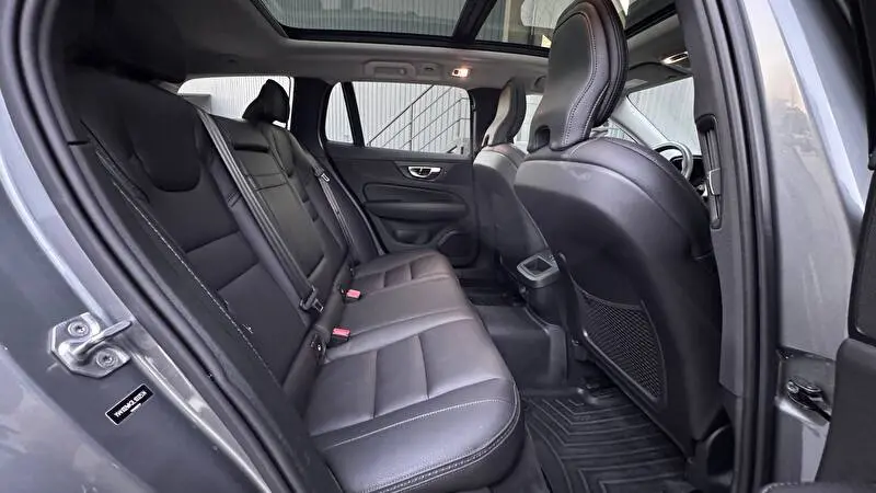 Volvo V60 2019 foto 14