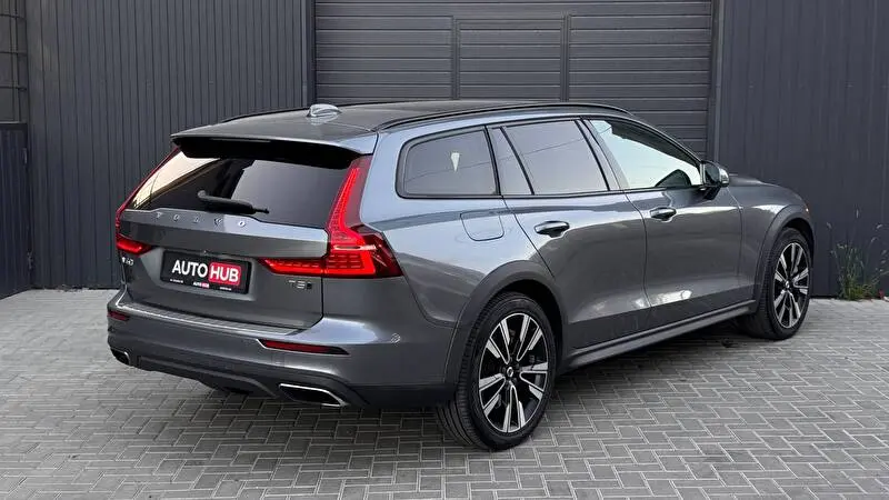 Volvo V60 2019 foto 5