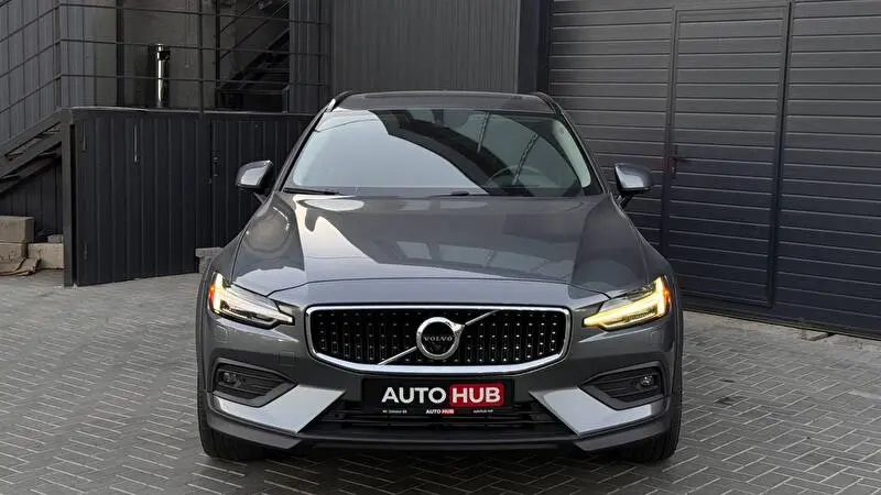Volvo V60 2019 foto 3