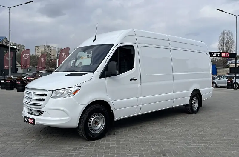 Mercedes-Benz V-Class 2021 фото 3