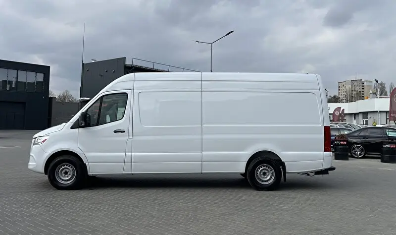 Mercedes-Benz V-Class 2021 фото 6