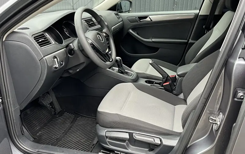 Volkswagen Jetta 2016 foto 4