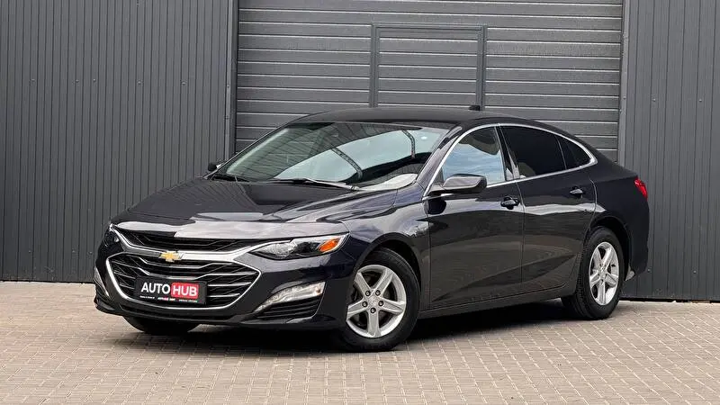 Chevrolet Malibu 2023 фото 2