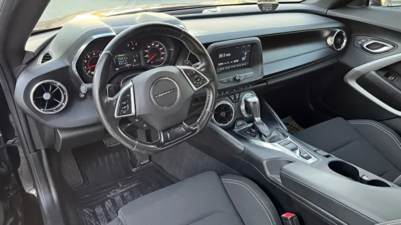 Chevrolet Camaro 2018 фото 12
