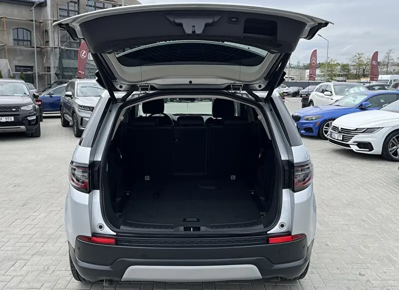 Land Rover Discovery Sport 2020 photo 9