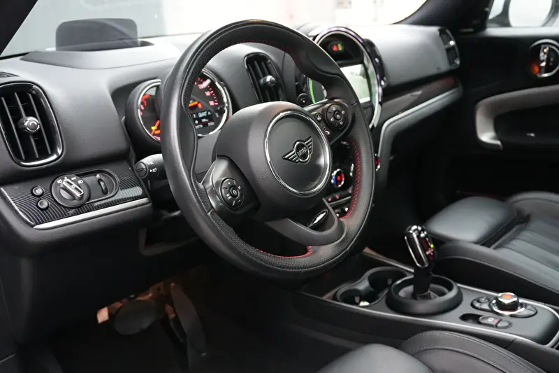 MINI Countryman 2019 фото 9