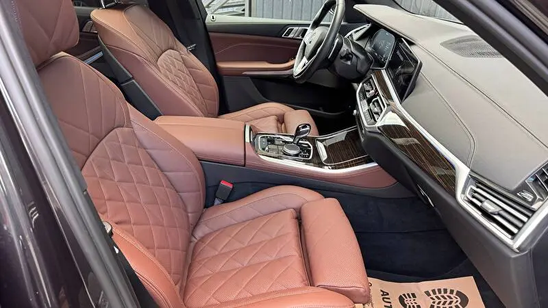 BMW X5 2023 фото 11