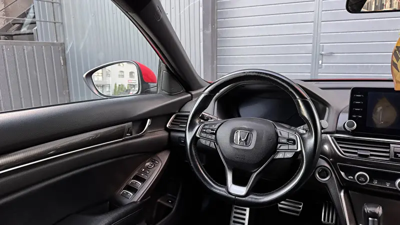 Honda Accord 2017 photo 8